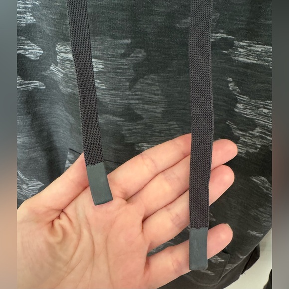 Athletic Works camo sweatshirt XS - Picture 4 of 7